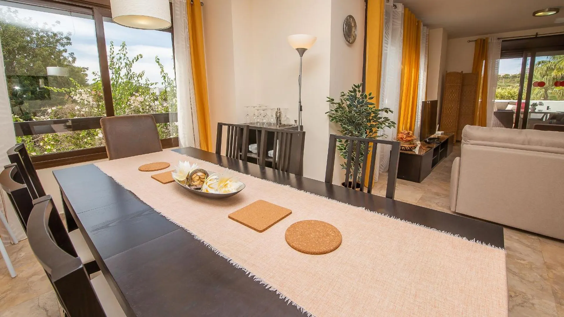 Lejlighed Casares Green 4 1D