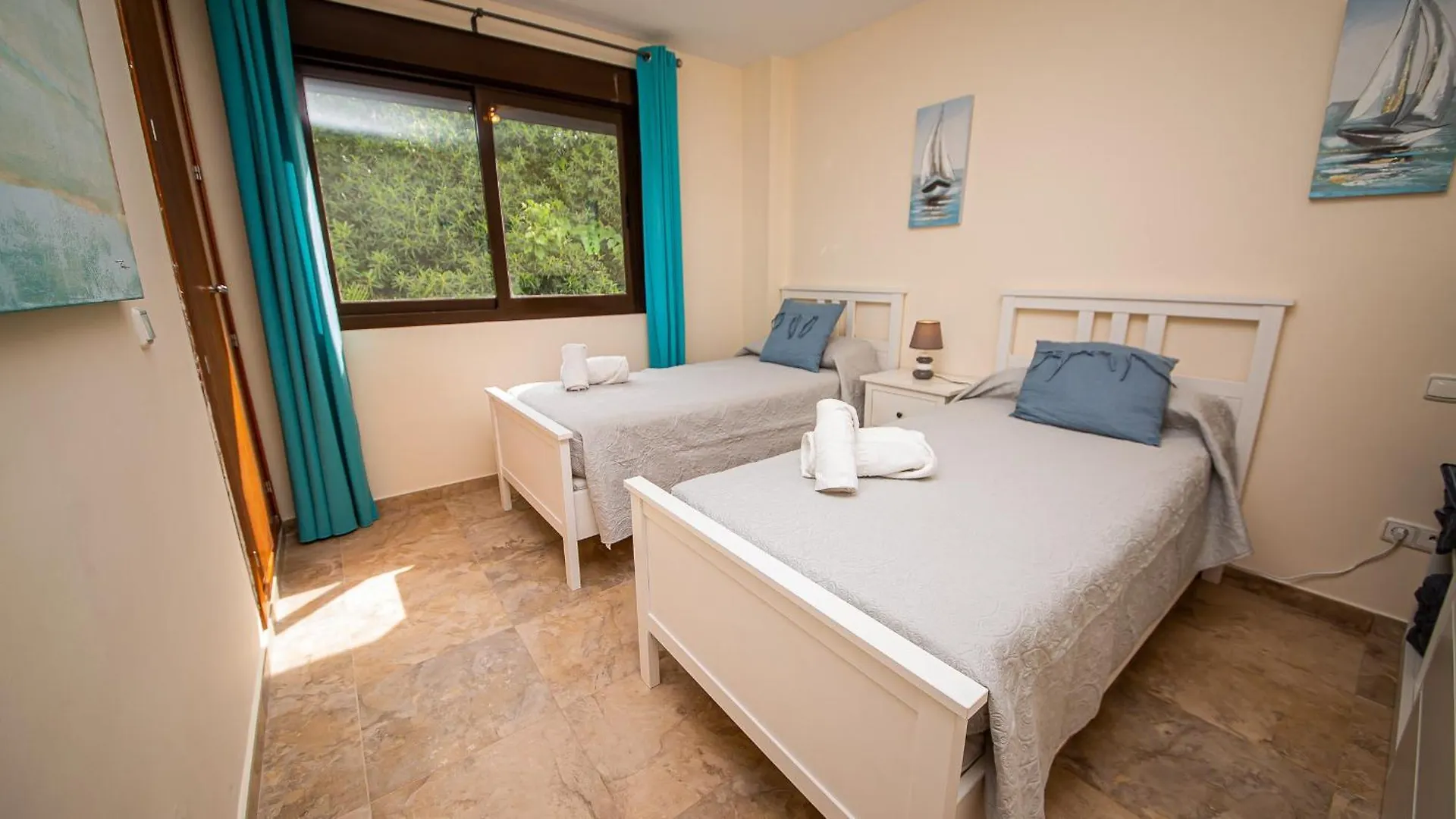 Casares Green 4 1D 0*,  Spanien